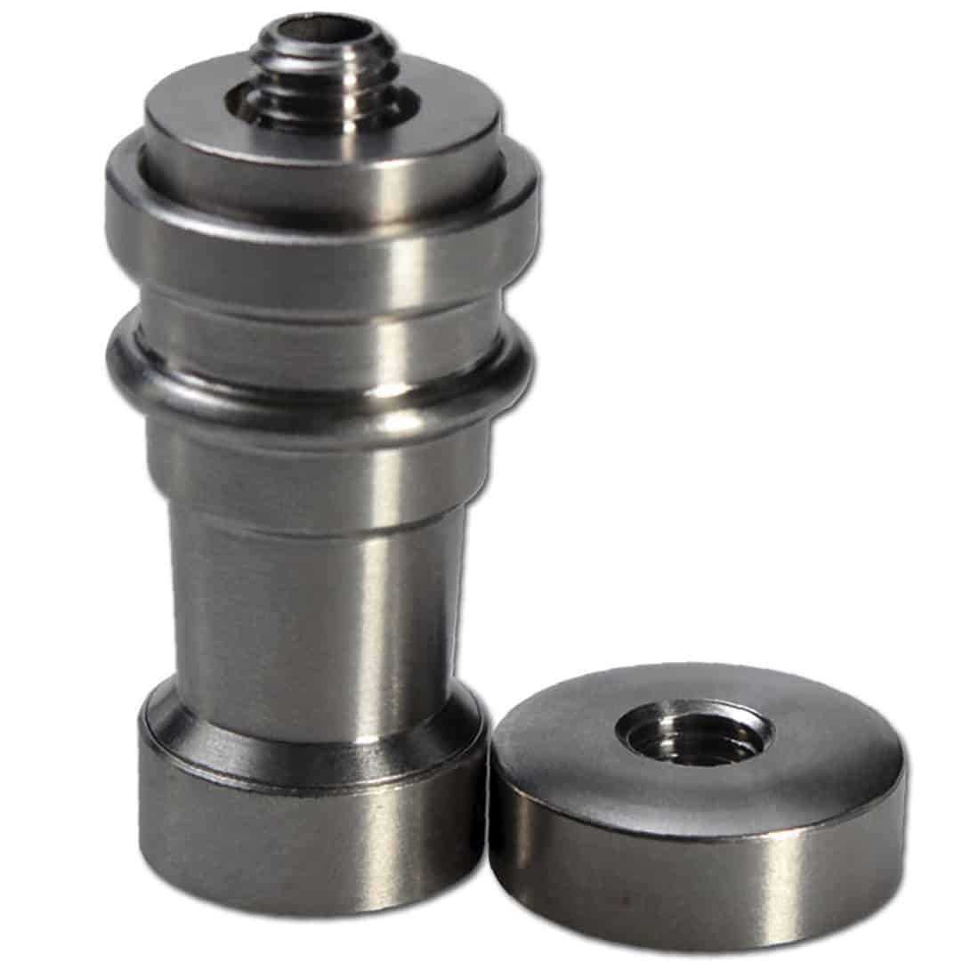 En sort titanium olie-nail præsenterer sig med en glat, blank overflade, der reflekterer lys. Den har en robust, metalisk struktur med en konisk form, der afsluttes i en smal spids. To tilslutningspunkter, SG 14 og SG 18, viser forskellig størrelse, mens de runde kanter og den præcise finish sikrer en ensartet æstetik.