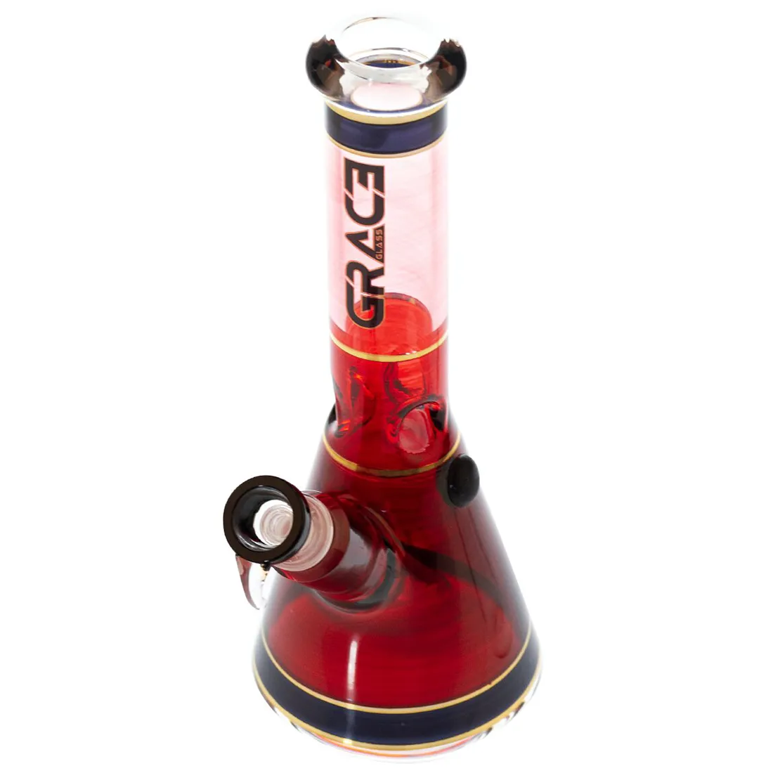 En lyserød babybeaker i glas står på en hvid overflade. Beakeren har en cylindrisk form med et bredt åbent top og en smal bund. Overfladen er glat med en let transparent kvalitet. Der er en dekorativ, rund kant øverst, og indvendigt kan der ses små bobler, der tilføjer en tekstur. Beakeren måler 25 cm i højde.