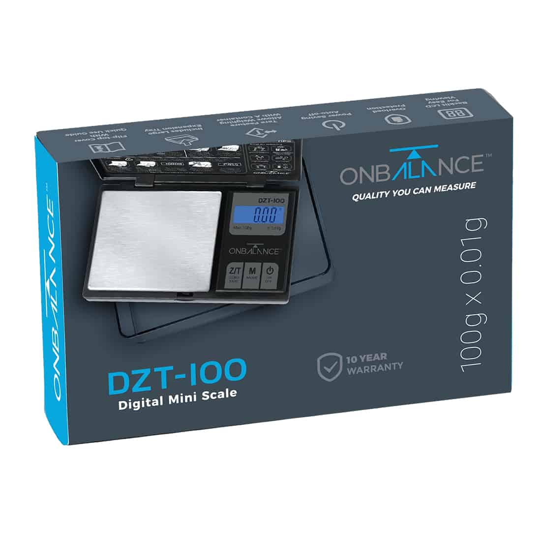 En sort vægt med en rund, flad base og en hævet, sølvfarvet skål i midten. Skålen har en glat overflade og en let skrå kant. Vægten har en tydelig, sort skala med hvide markeringer, der angiver måleenheder. En lille, sølvfarvet knap sidder på siden, mens vægten står stabilt på en hård, lys overflade.