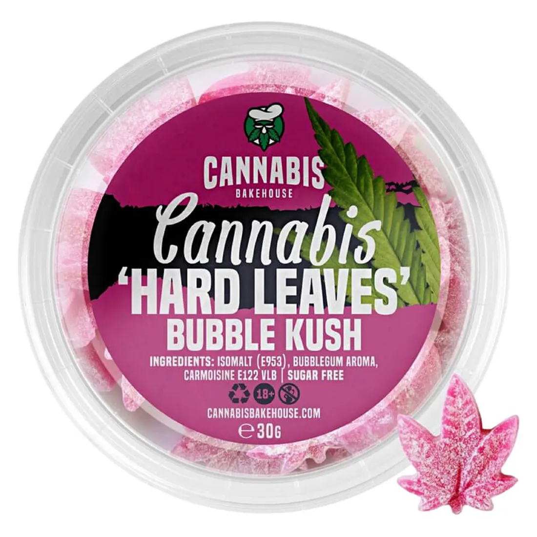 Gummibearna har en blød og glat tekstur, formet som små blade med fine detaljer. Farven varierer fra lys grøn til mørk grøn, hvilket skaber et naturligt udseende. Overfladen er let glinsende, og der ses små, subtile nuancer i farven. Hver gummibear er cirka tre til fem centimeter lang og har en tydelig, veldefineret kontur.