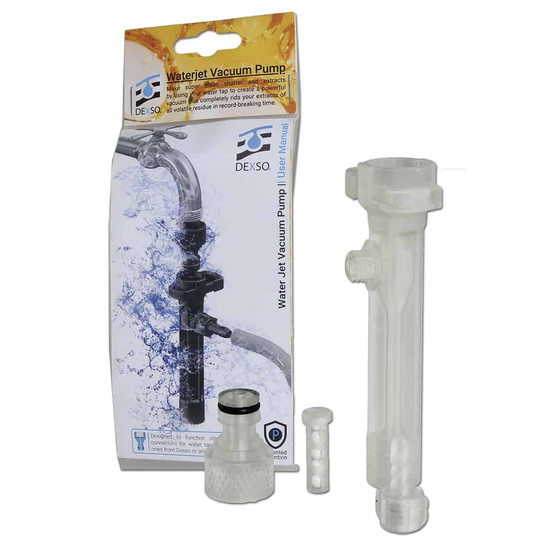 En klar vakuumpumpe fremstår med en glat, gennemsigtig plastikoverflade, der afslører de indvendige komponenter. Pumperne har en cylindrisk form med en metalbase og flere tilslutningsrør. Ventiler og skruer er synlige, og der er en tydelig mærkning af tekniske specifikationer. Farverne domineres af klar plast og metalliske nuancer, hvilket skaber et industrielt udtryk.