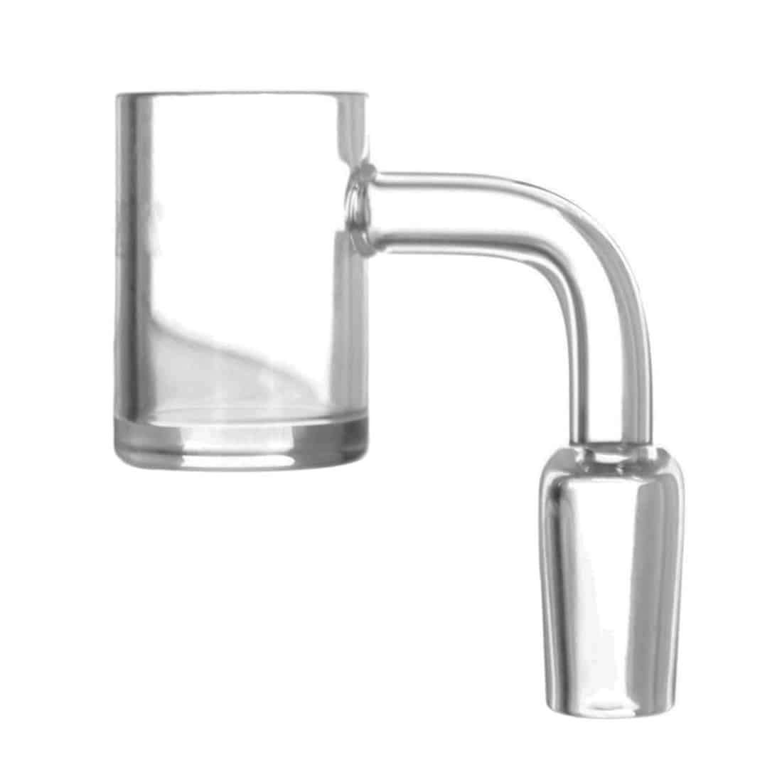 En banger fremstillet af klart borosilikatglas præsenterer sig med en glat og gennemsigtig overflade. Den har en konisk form med en bred åbning og en smal bund, der afsluttes med en SG 14 tilslutning. Der ses fine detaljer i glasstrukturen, som fremhæver materialets kvalitet. Bangerens stilrene design gør den velegnet til dabbing.