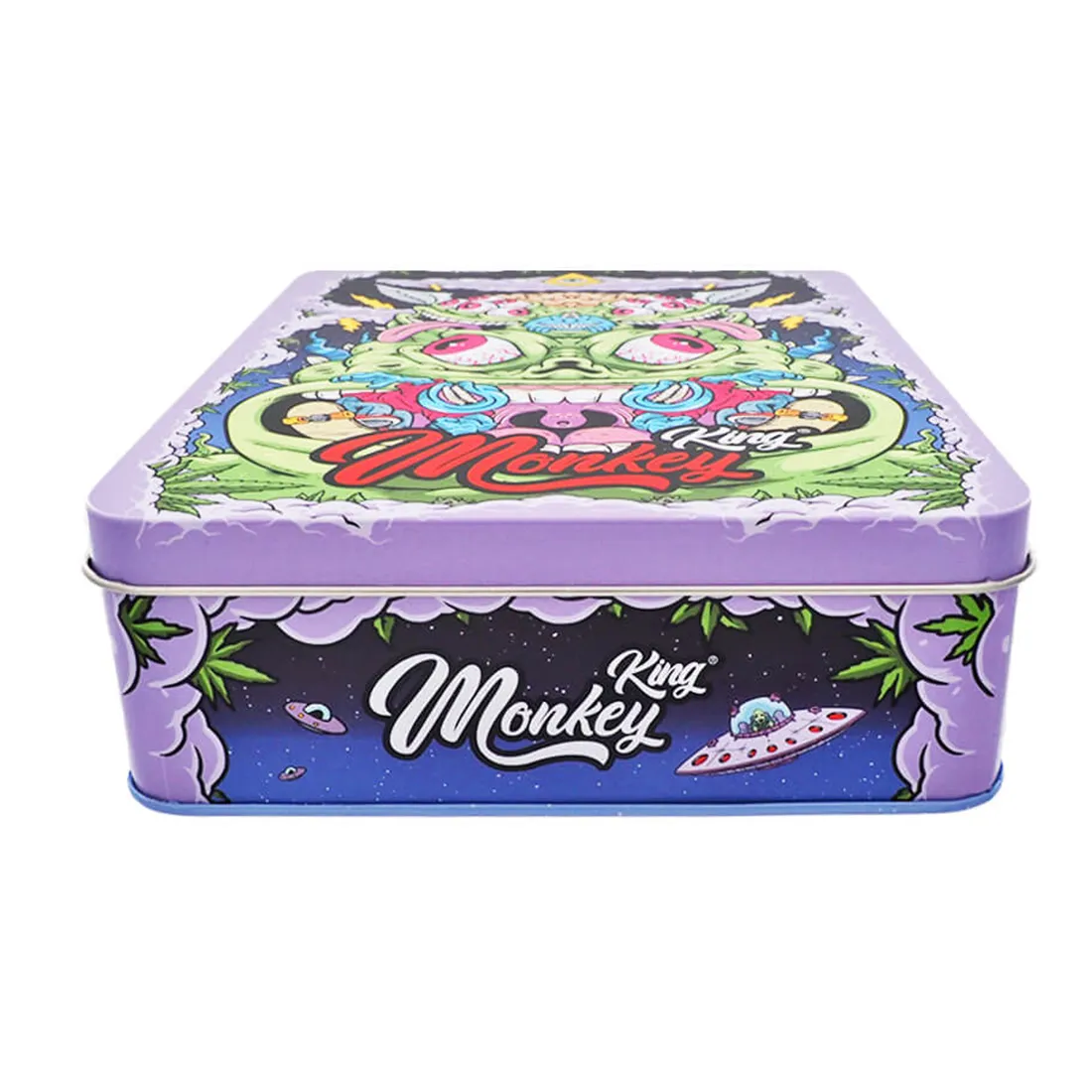 En firkantet opbevaringsboks i metal med en glat, skinnende overflade prydet med et farverigt motiv af en abe iført rumdragt. Boksens kanter er let afrundede, og der er en tydelig låsemekanisme foran. Motivet inkluderer stjerner og planeter i klare nuancer af blå, gul og rød, hvilket skaber en livlig kontrast til den metaliske baggrund.