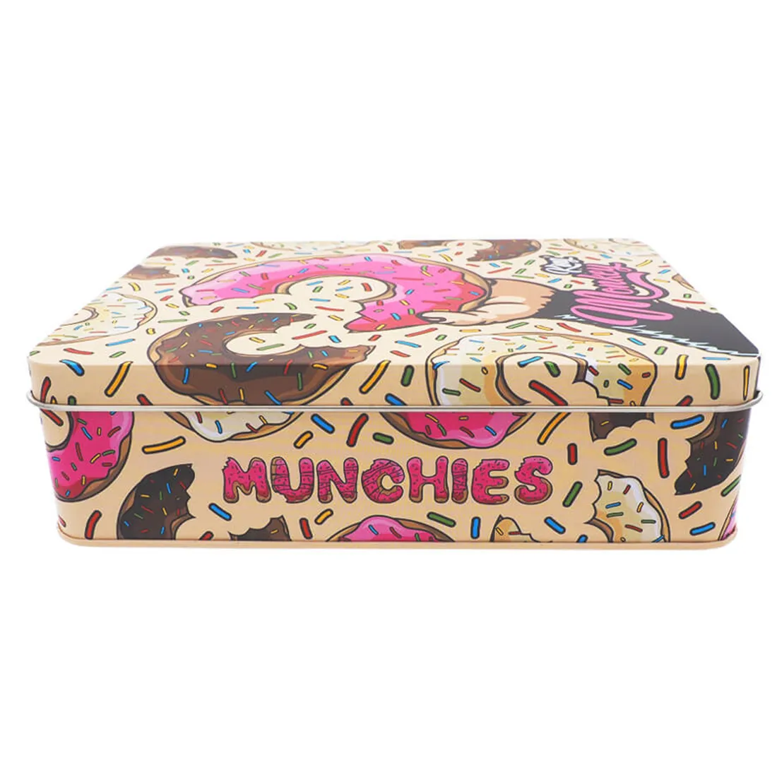 En metalopbevaringsboks med en glat, blank overflade i en dyb grøn farve. Boksen prydes af et farverigt, illustrativt mønster af en abe med en krone, der sidder på en rygsøjle. Låget er fladt og har en let hævet kant. Bunden er firkantet med afrundede hjørner, hvilket giver boksen et blødt udtryk.