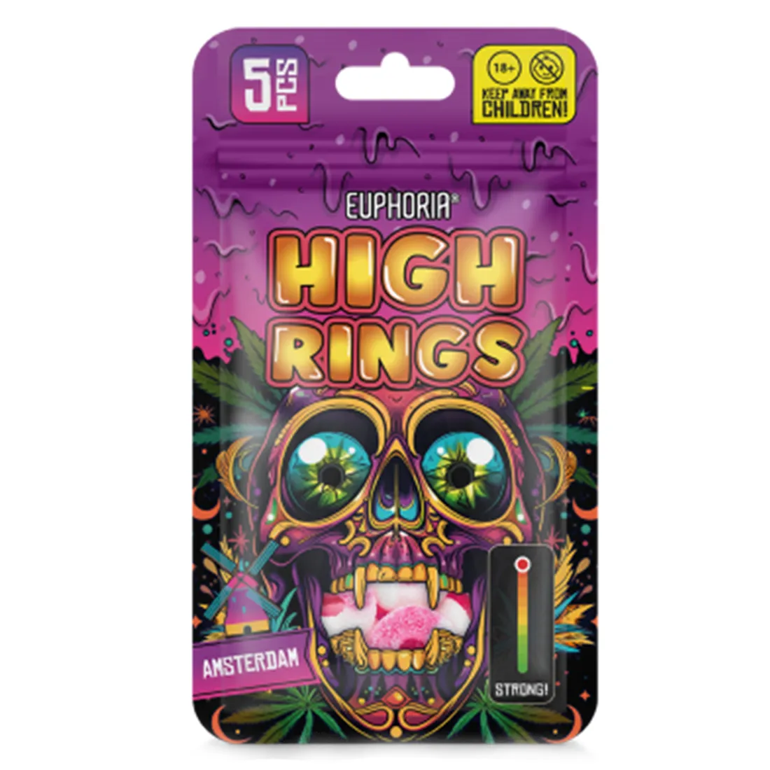 En ring med et elegant, slankt design i højglans sølv. Den har et centralt placeret, klart krystal i en oval form, omgivet af små, facetterede diamanter, der skaber en glitrende effekt. Ringen har en glat inderside og en let buet overflade, hvilket giver et sofistikeret udtryk. Det samlede design fremhæver både enkelhed og luksus.