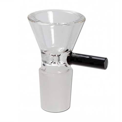 En skål med en dyb, sort overflade præsenterer sig med en glat, blank finish, der reflekterer lys subtilt. Skålen har en rund form med en bred åbning og en let indadvendt kant. Håndtaget, formet som et blad, er elegant og støbt i samme sorte materiale, hvilket skaber en harmonisk helhed. Det minimalistiske design udstråler enkelhed.