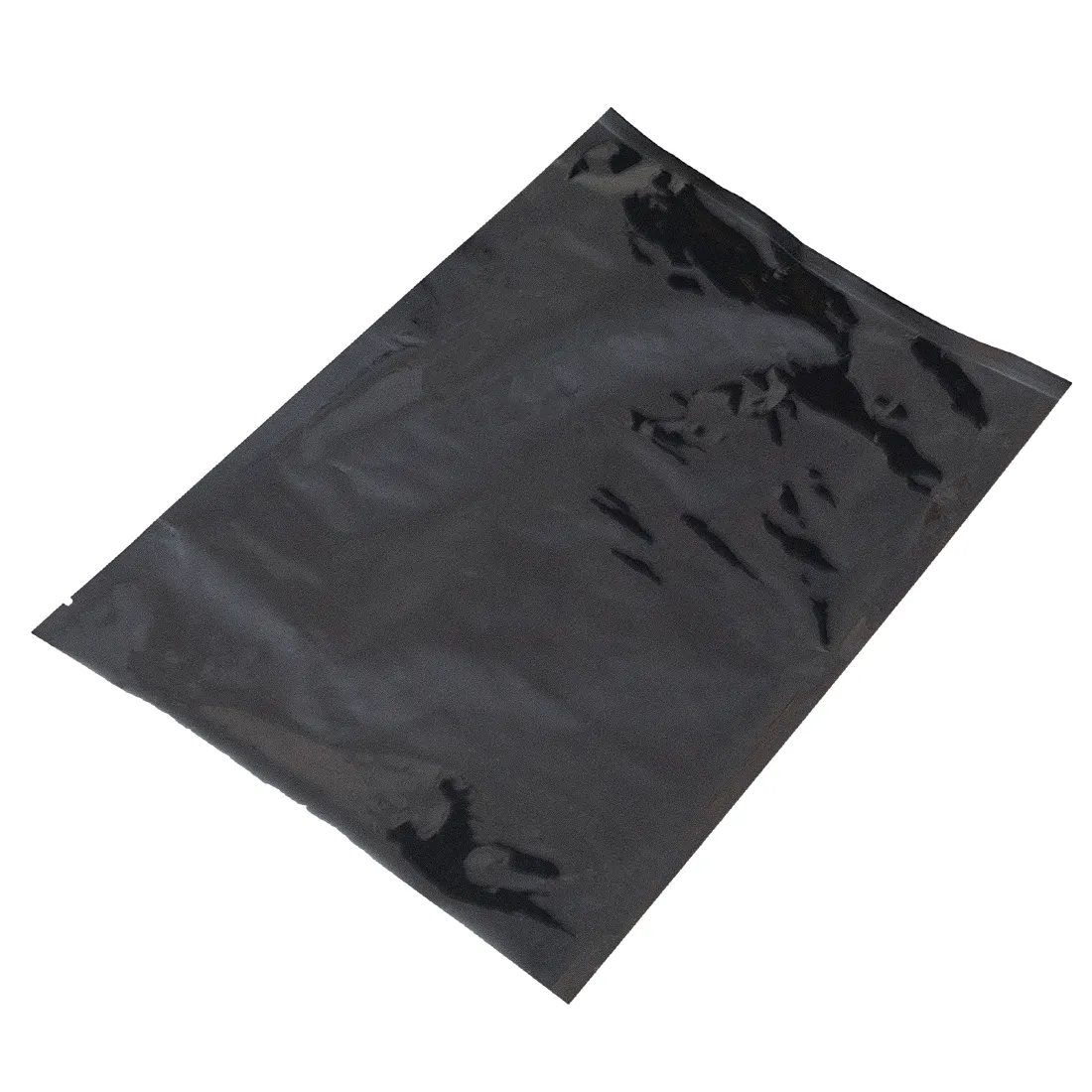 En strygepose i transparent plast med målene 30 x 45 cm. Posen har en glat overflade og er lukket med en solid, farvet lynlås. Den har en let strækbarhed og et enkelt design uden mønstre. Lynlåsen er placeret øverst og sikrer en tæt lukning. Farven på lynlåsen kontrasterer med den klare plastik, hvilket giver et enkelt, funktionelt udtryk.