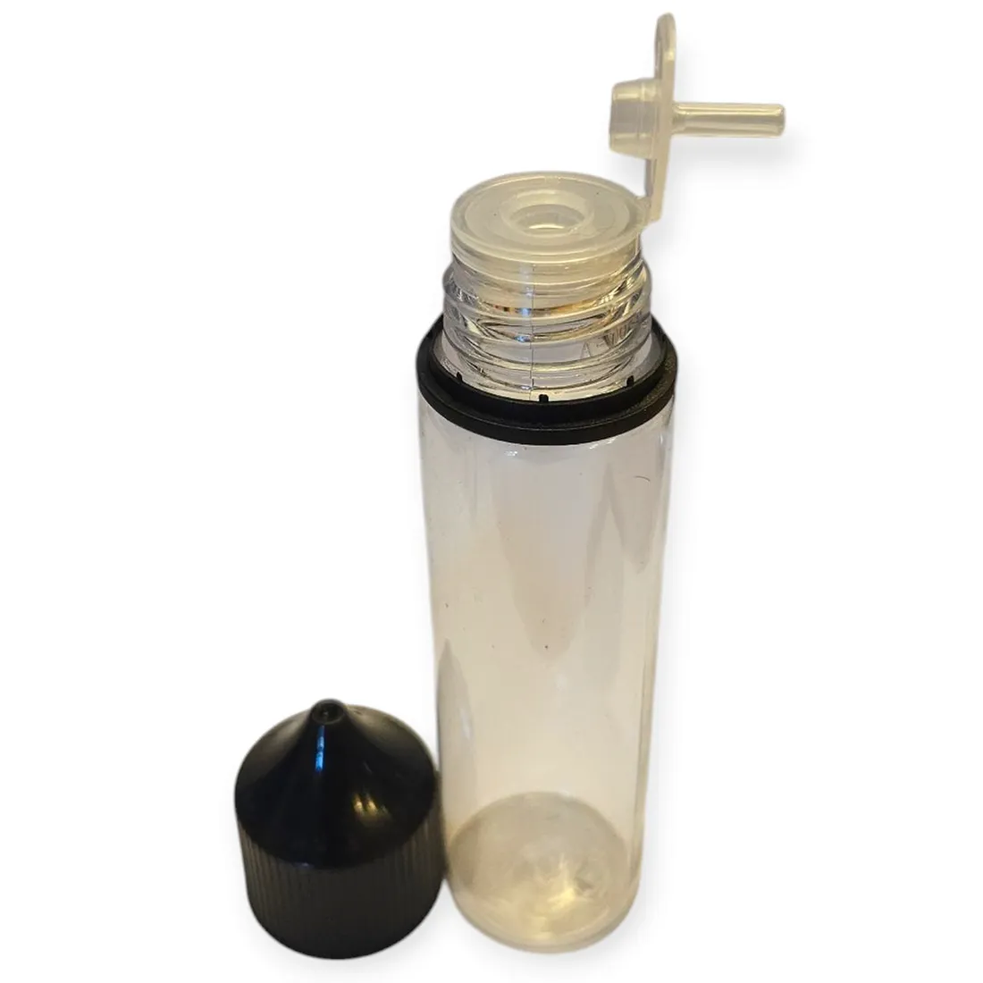 En lyseblå flaske med en slank, elegant form, der rummer 60 ml. Flasken har en klar, gennemsigtig overflade, som gør indholdet synligt. Låg og pipette er i hvid plast, med en glat overflade og en præcis, spids ende. Et farverigt etiket pryder flaskens midte, med grafiske elementer og tekst, der angiver produktinformation.