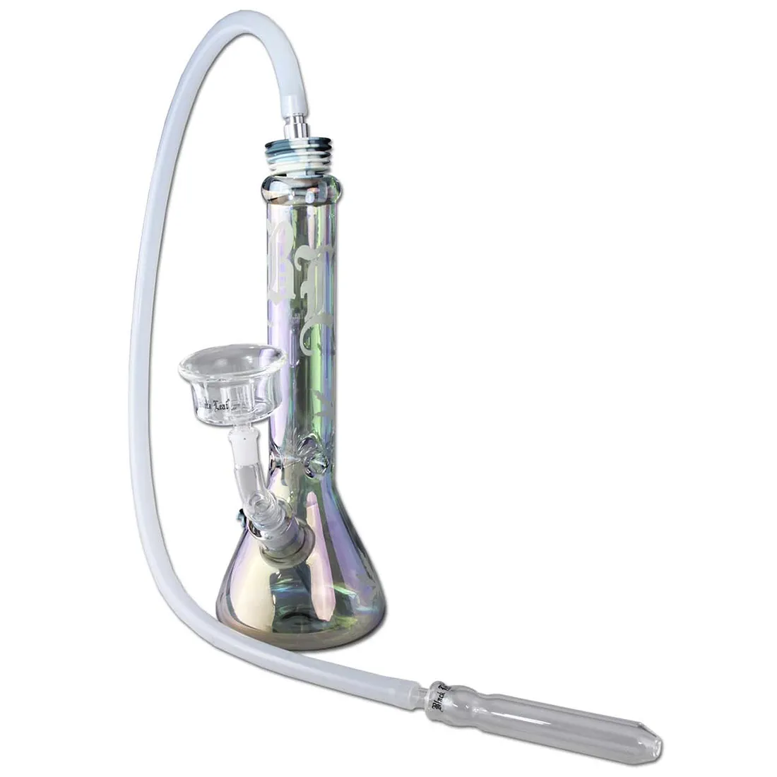 Et sæt bestående af en sort vandpibe med en glat overflade og en slank, buet form. Den har en bred, stabil bund og en lang slange, der afsluttes med en mundstykke i metal. Detaljer i rustfrit stål pryder toppen, og der er en glinsende, sort krystalindsats. Alt fremstår elegangt og strømlinet, med en minimalistisk æstetik.