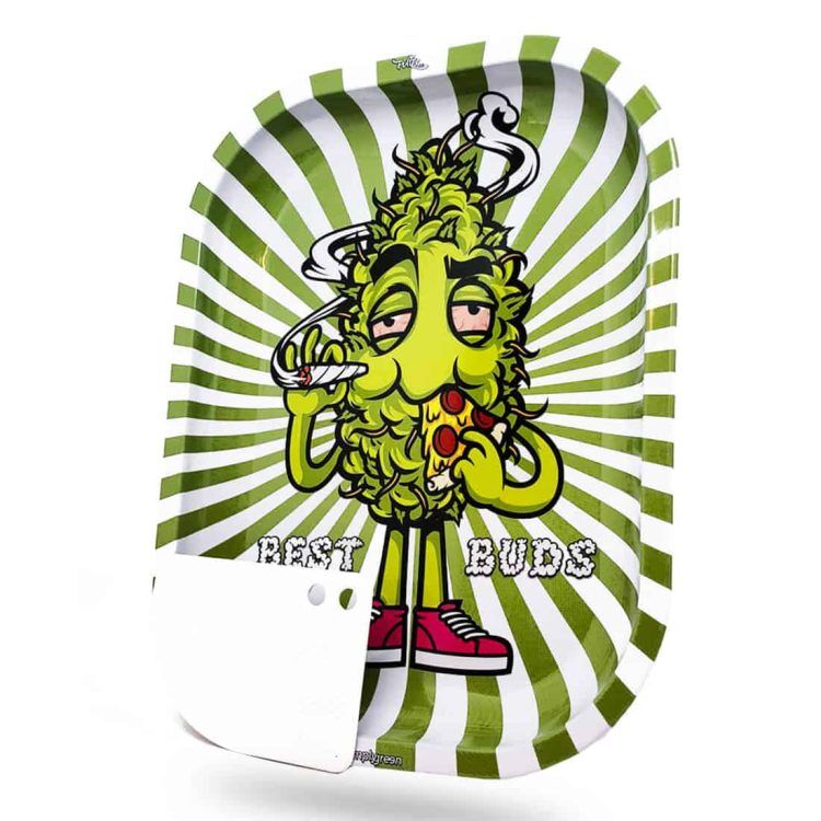 En lille mixerbakke i rustfrit stål præsenteres med en glat, skinnende overflade. Bakken har en rund form med en svag hældning mod midten. Ved siden af ligger en grinder med en sort plastikhætte og et detaljeret mønster af små huller. Farverne domineres af metal og sort, hvilket skaber en kontrast mellem de to materialer.