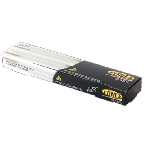 En samling af 32 kegleformede objekter præsenteres i forskellige farver, herunder rød, blå, grøn, gul og orange. Hver kegle har en glat, skinnende overflade, der reflekterer lys. Keglerne varierer i størrelse, men har ensartede former med en spids top og en bredere bund. De er arrangeret i et tilfældigt mønster, der skaber en livlig visuel effekt.