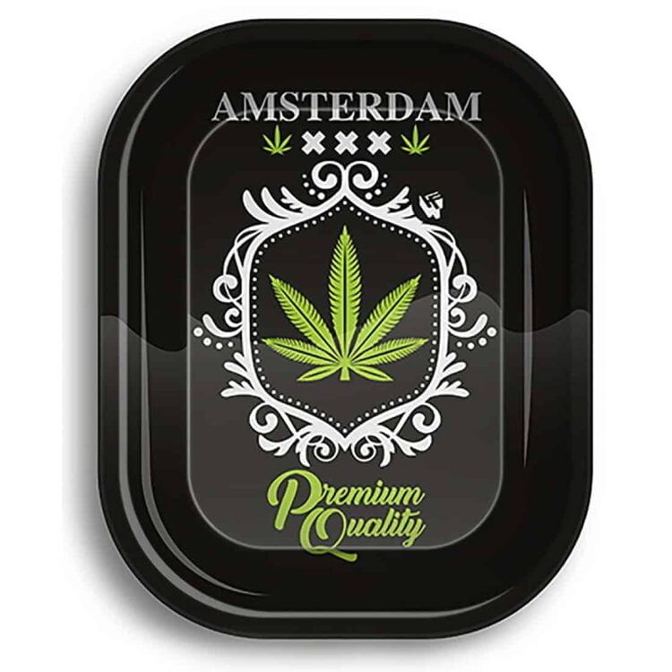 En metal mixerbakke præsenteres i en rektangulær form, måler 180 x 140 mm og er fremstillet af rustfrit stål med en skinnende, poleret overflade. Kanterne er let buede, og bunden er flad, hvilket giver stabilitet. Der er ingen synlige mærker eller indgraveringer, og bakken har en glat tekstur uden ridser. Farven er sølvfarvet, hvilket giver et elegant udtryk.