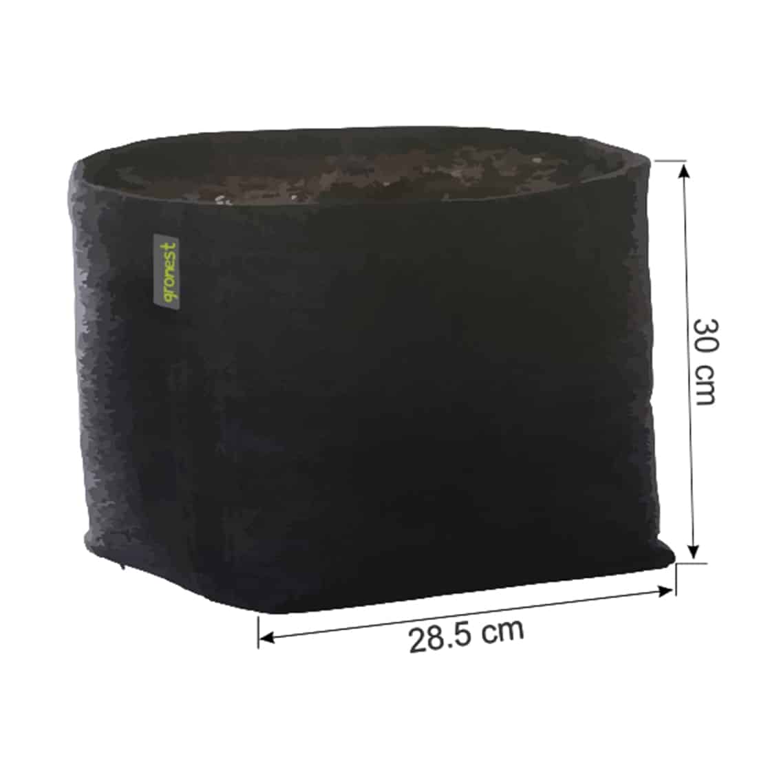 En grøn stofpotte med en kapacitet på 25 liter præsenterer sig med en ensartet, mat overflade, der har en let tekstur. Potten har en rund form med et bredt åbning og en stabil bund. Øverste kant er let bølget, hvilket tilføjer en subtil detalje. Farven er en dyb, naturlig grøn, der fremhæver et botanisk udtryk.