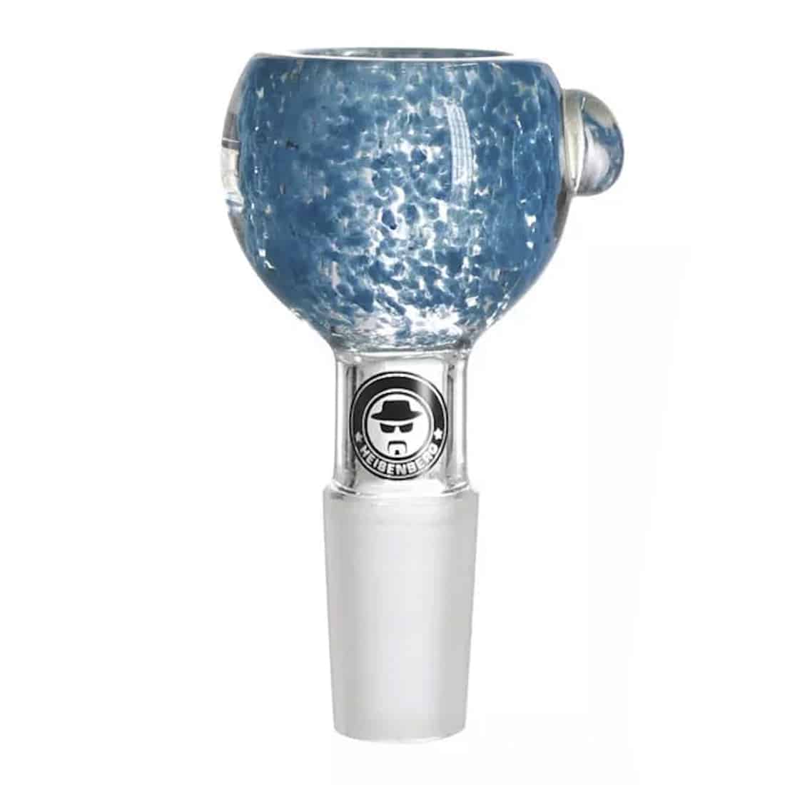 En skål med en dyb blå farve, prydet med et mønster af hvide og sorte linjer, der danner en symmetrisk struktur. Skålen har en glat overflade og en rund form med en let skrå kant. Bunden er flad, hvilket giver stabilitet. Størrelsen er passende til snacks eller servering, og materialet ser ud til at være keramik.