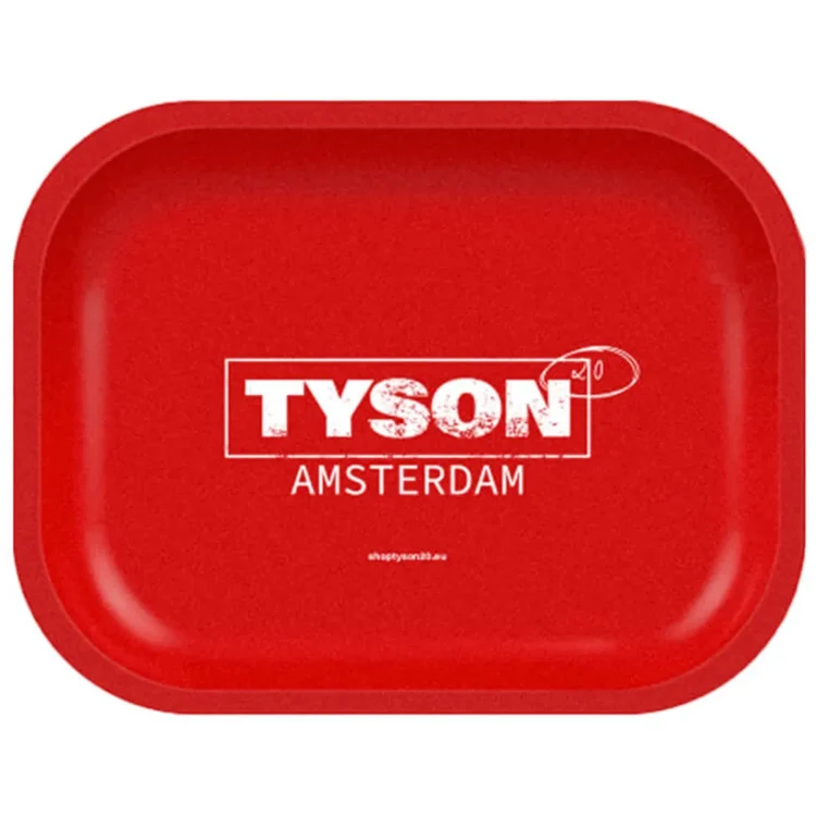 En rektangulær flise i nuancer af grå og beige med en mat overflade. Flisen har en let struktureret tekstur, der giver dybde til designet. Kanterne er skarpe, og der er et diskret mønster, der strækker sig over overfladen. Farverne skaber en neutral, jordnær tone, der kan anvendes i moderne indretning.