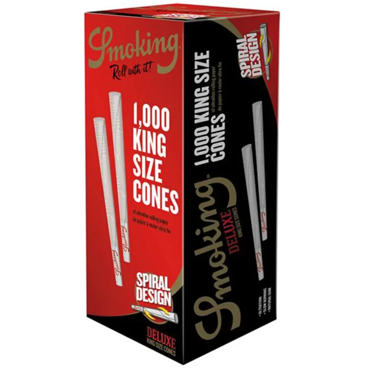 Rullepapir koner i str. king size præsenteres i en stor pakke med 1000 stk. Konerne har en glat, hvid overflade med en let gennemsigtig tekstur. Pakken er prydet med farverige grafiske elementer og tekst i sort og gul, der angiver produktets navn og antal. Konerne er ensartede i form og størrelse, med afrundede ender.