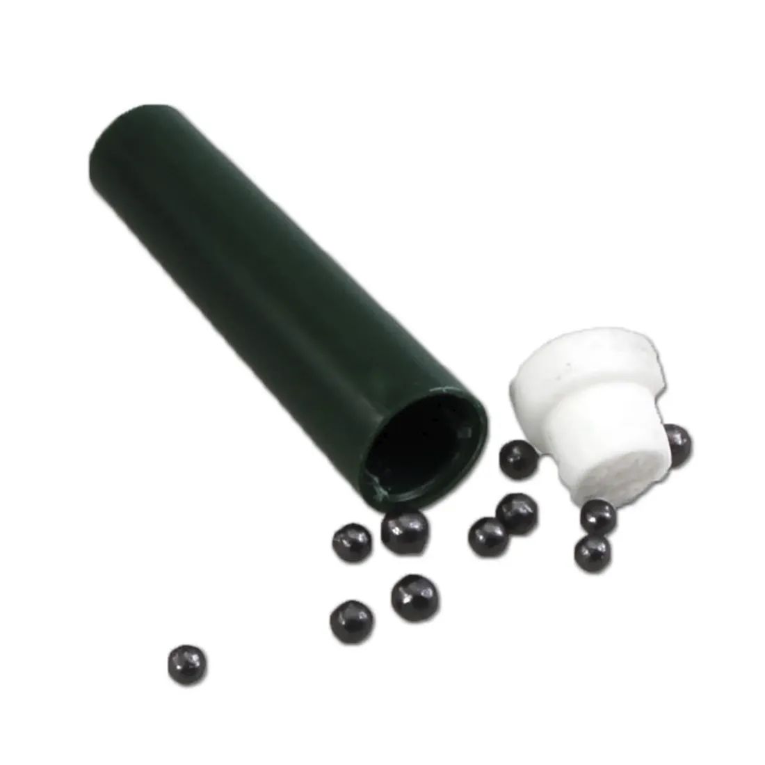 Koniske aktive filtre præsenteres i en pakke med 50 stk. Hvert filter er fremstillet af en hvid, let gennemsigtig papirstruktur med en fin, glat overflade. Den koniske form taper sig mod bunden, hvilket skaber en spids ende. Pakken er lukket med en klar plastfolie, der beskytter indholdet, og har en simpel, informativ etikette på forsiden.