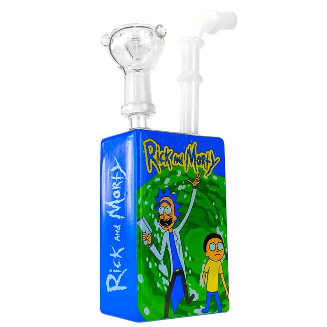 En farverig juiceglasformet bong præsenterer sig med glatte, afrundede kanter og en klar, gennemsigtig krop. Den har detaljerede, cartoon-lignende karakterer dekoreret langs glasset i livlige nuancer af grøn, rød og blå. Mundstykket er bredt og let skråt, mens en buet skorstensrør strækker sig opad. Materialet fremstår klart og skinnende med en glat overflade.