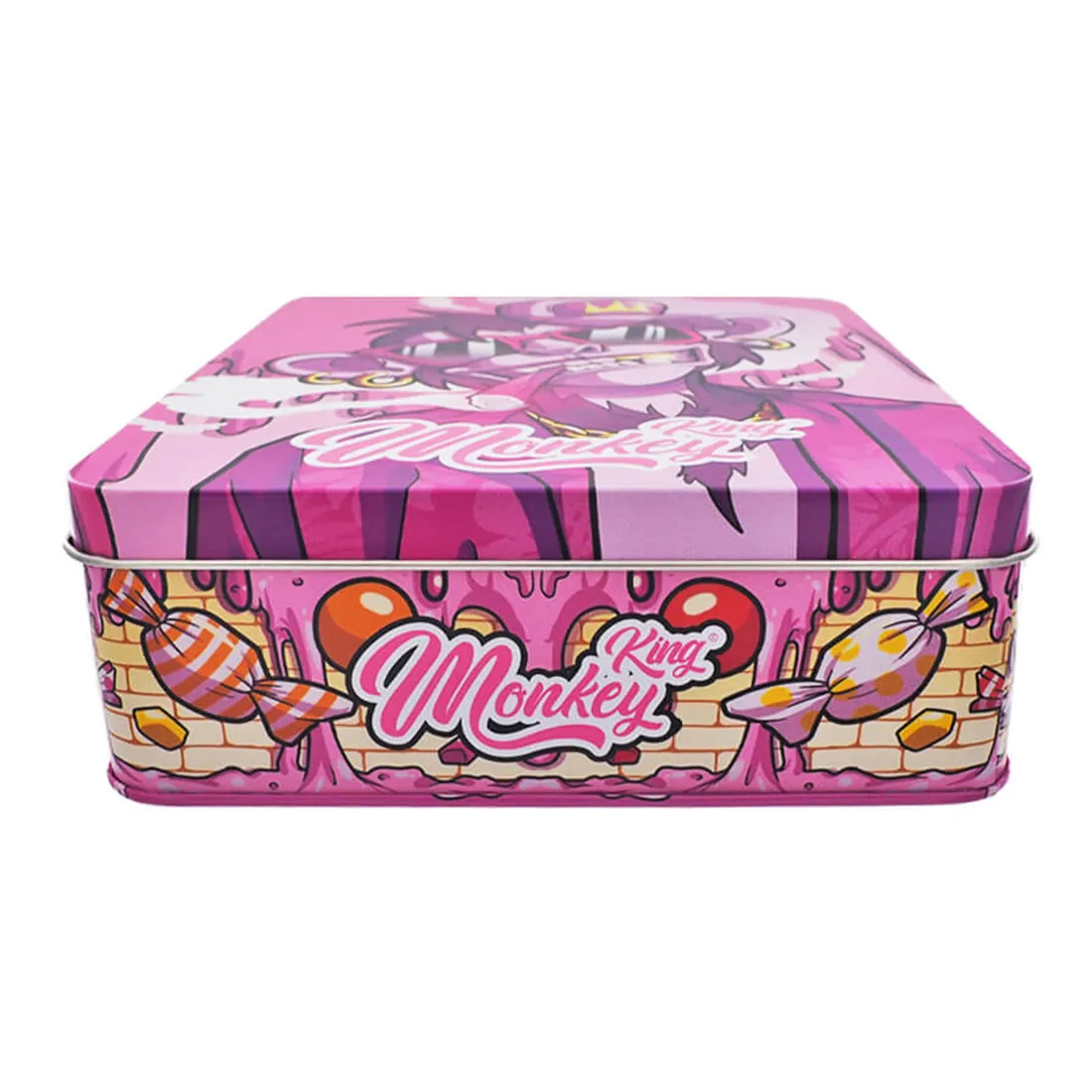 En metalopbevaringsboks præsenterer sig i en livlig, lyserød farve med en glansfuld overflade. Boksen har afrundede hjørner og en let buet top, dekoreret med farverige illustrationer af en abe og bubblegum-elementer. Låget har et indbygget håndtag, og siderne prydes af mønstre, der skaber en legesyg og indbydende æstetik.