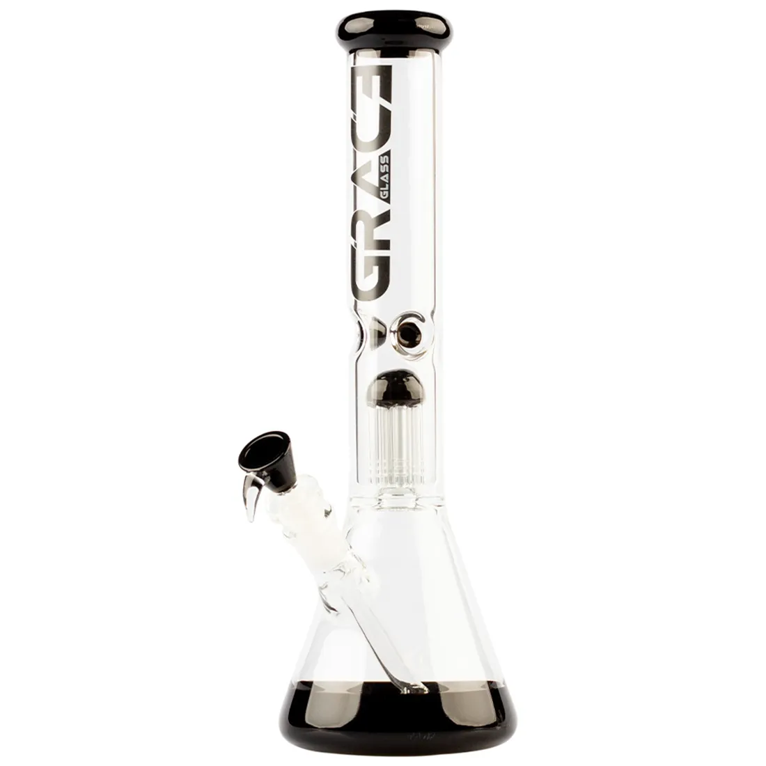 En sort glasbeholder med en glat, skinnende overflade pryder midten af kompositionen. Beholderen har en cylindrisk form med en bred åbning øverst og en let svajet silhuet, der giver en elegant kurve. Mørke nuancer af sort skaber en dybde, mens lyset reflekteres blidt på overfladen. Ingen synlige dekorationer eller tekst gør designet minimalistisk.