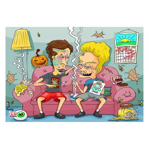 En blå rørformet struktur med en glat overflade pryder objektet. Det har en cylindrisk form og er fremstillet af elastisk materiale, hvilket giver en blød og fleksibel tekstur. Den øverste del er åbnet, mens bunden har en let skråning. Ingen synlige syninger eller detaljer, hvilket bidrager til det minimalistiske udtryk.