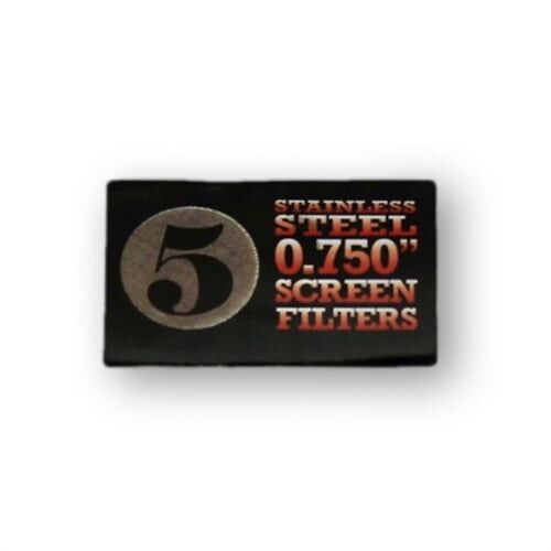 Et rustfrit stålfilter med en glat, metaloverflade præget af en sølvgrå farve. Filteret har en cylindrisk form med små perforeringer, der skaber et finmasket mønster. I toppen findes en bred kant med en rund åbning, hvor et håndtag er placeret. Håndtaget har en enkel, ergonomisk form og er også i rustfrit stål.