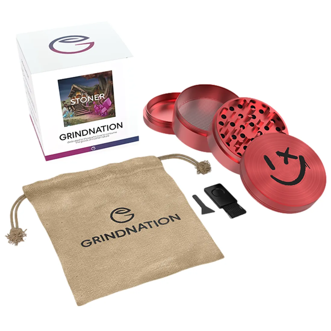 En rund, lyserød smiley med en blød, mat overflade pryder det centrale område. Øjnene er store og sorte, mens munden danner en bred, glad kurve. Kanten er let hævet, hvilket giver en tredimensionel effekt. Den samlede størrelse er 63 mm i diameter, og farven fremstår ensartet uden synlige mønstre eller teksturer.